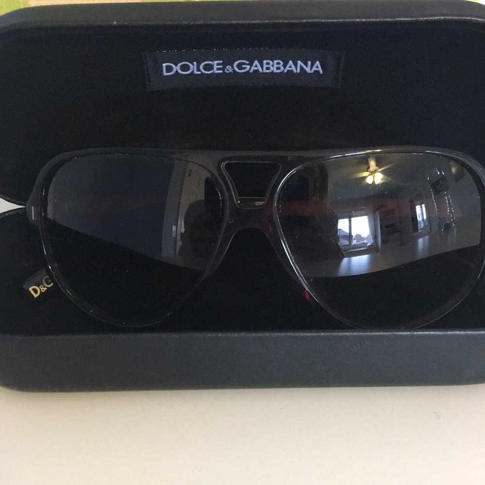Torturous D&G aviators with black Lenses